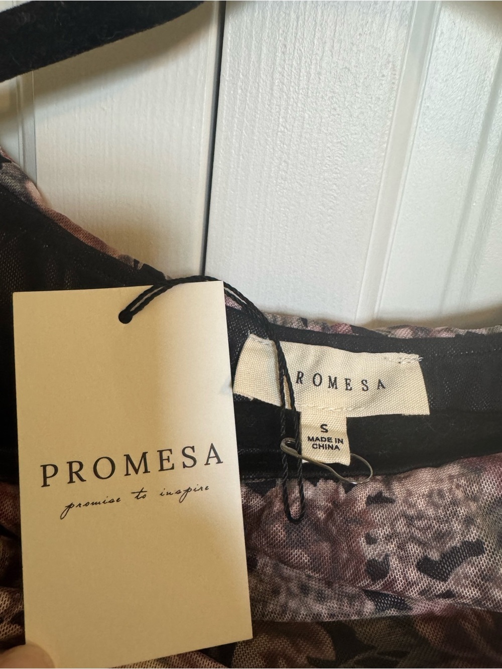 Promesa Rose Floral Off-Shoulder Long Sleeve Bodysuit - Picture 2 of 3